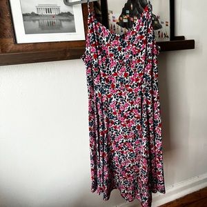NWT old navy dress. Size L